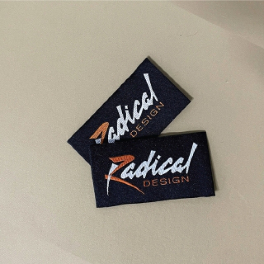 Nhãn Dệt Radical